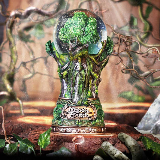 Lord of the Rings Middle Earth Treebeard Snow Globe - Nemesis Now